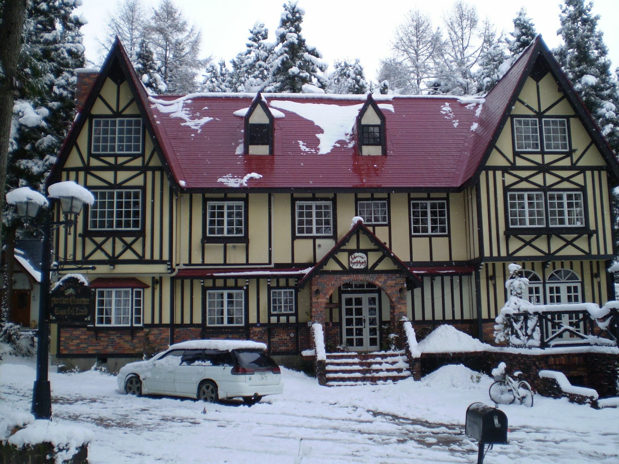 ペンション ちゃうちゃう Hakuba Exterior foto